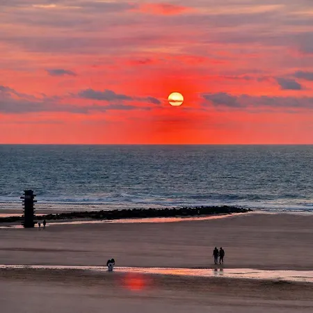 Apartamento Zwembad Met Frontaal Zeezicht Ostende