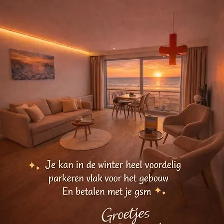 Zwembad Met Frontaal Zeezicht Appartement