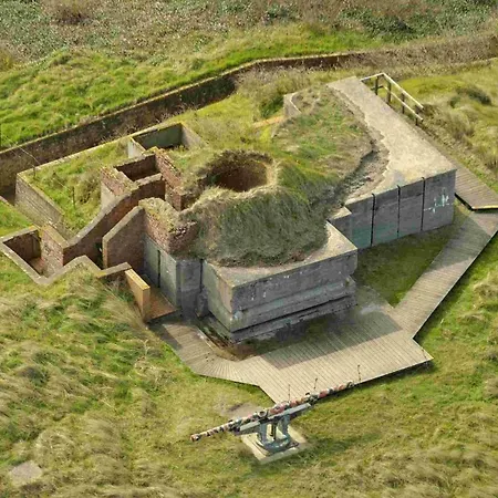 Apartamento Zwembad Met Frontaal Zeezicht *