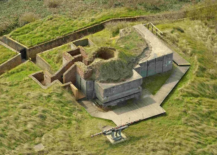 Apartment Zwembad Met Frontaal Zeezicht *