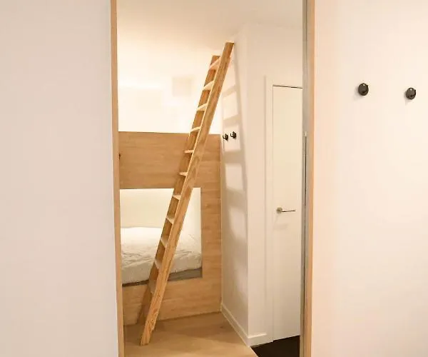 Zwembad Met Frontaal Zeezicht Apartment Ostend